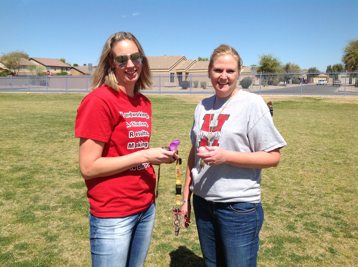 HarmonElemHawks's tweet photo. Spring is in the air....3rd graders are out on a math review egg hunt. https://t.co/psZ74pEswW