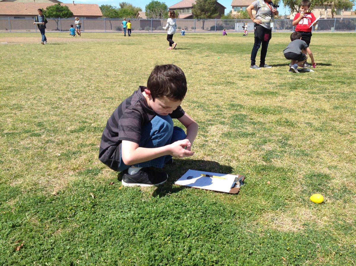 HarmonElemHawks's tweet photo. Spring is in the air....3rd graders are out on a math review egg hunt. https://t.co/psZ74pEswW