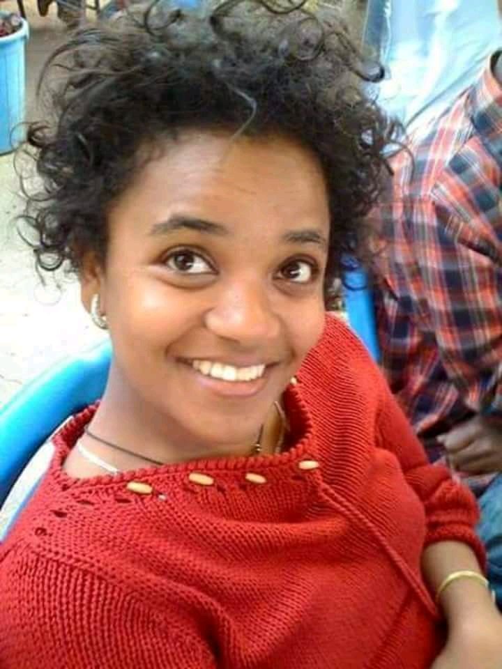 Belay_Ma's tweet photo. Mahi is just exceptionally humane, humble, so caring. The insane regime in #Ethiopia has sent her to jail again. She is innocent! #FreeMahletFantahun
#FreeZone9Bloggers
#RepealStateOfEmergency
#FreeAllPoliticalPrisoners
#Ethiopia https://t.co/LxT4fCl3Zy
