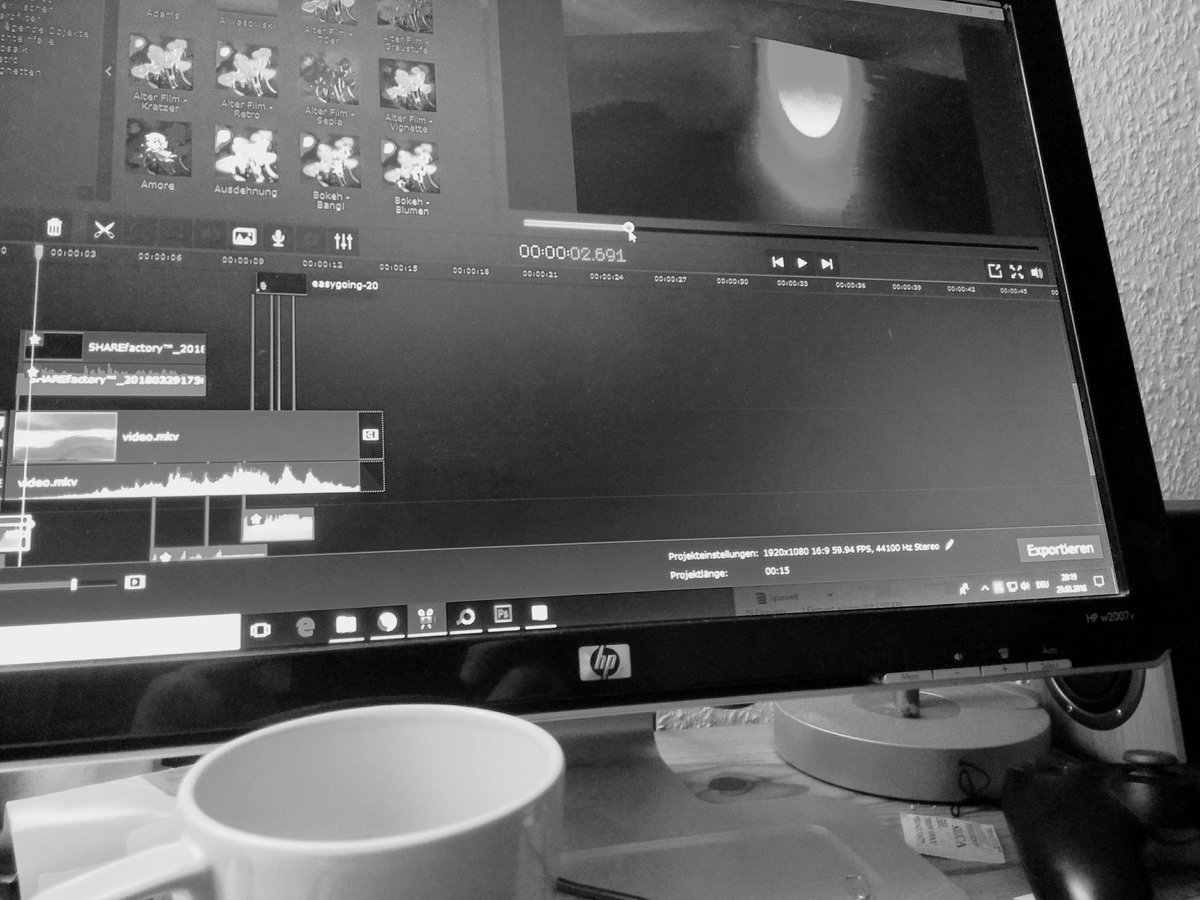 DieSPIELunken's tweet photo. Arbeiten zum neuen Intro laufen auf Hochtouren! #diespielunken #HoudeEntertainment #deutscheletsplayer #Video #YouTubers https://t.co/O8ZEprJMuH