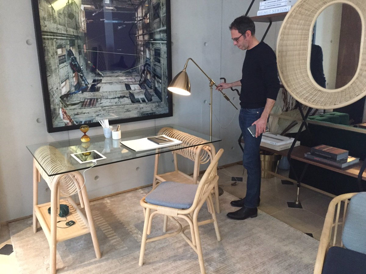 v_lorelle's tweet photo. Valence, Lille, Lyon... du #design made in local. En province, une nouvelle génération d’entrepreneurs et designers cultive art de vivre et de créer, en s’appuyant sur des savoir-faire ou des matériaux locaux. @lepoint_d #OrchidEdition #Gone's   https://t.co/wDyYVIn9na https://t.co/0sC5wJYWnX
