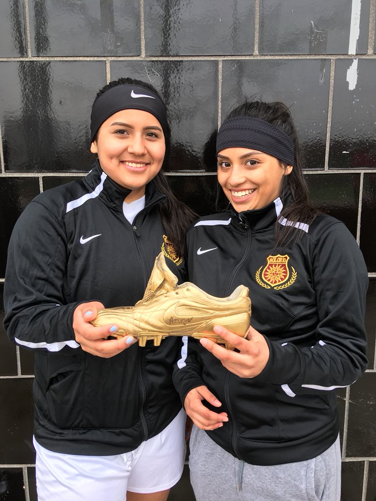 SolorioSoccer's tweet photo. Varsity team dominates today in a 8-0 victory vs Little Village. Dangerous attacking runs from Azury and secure, solid D (and 2 assists) for Lesly G. https://t.co/do4DX9xfC5