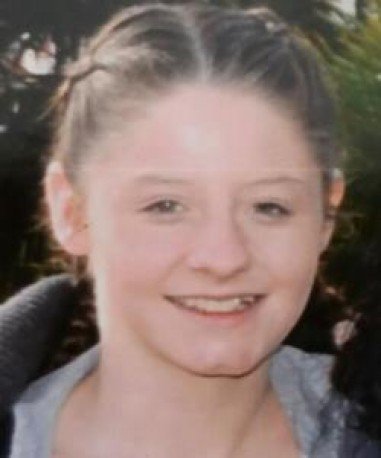 It takes 3.2 sec to RT and help find missing Ellie Fitzgerald 14 years old missing from Margate #Kent since 23/3/18 call 116 000 with any information thanks