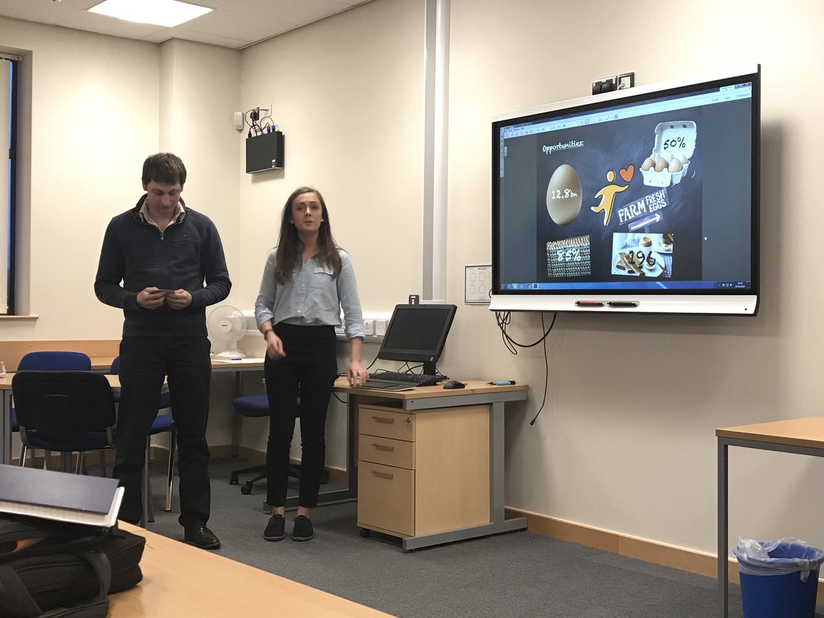 FreshStartLand's tweet photo. It’s all about the #hens and #eggs in this #lincsagribusinessacademy presentation @riseholmecampus https://t.co/ZhwH5OgEtY