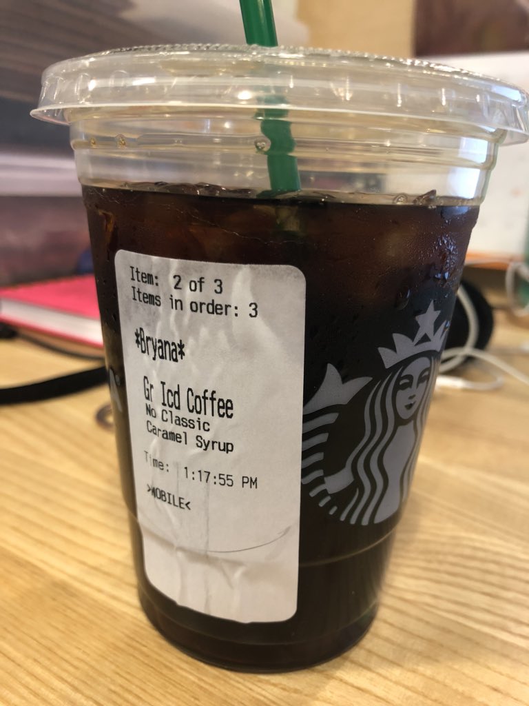 jenniiiio's tweet photo. Thanks for filling my black iced coffee to the top after I told you I didn’t need “room” for milk! @Starbucks Chapel View (RI) is the worst store I’ve EVER been to. Awful service! One of the baristas actually burped in my face while at the register during my last visit! 😡 https://t.co/unWtttEZHj