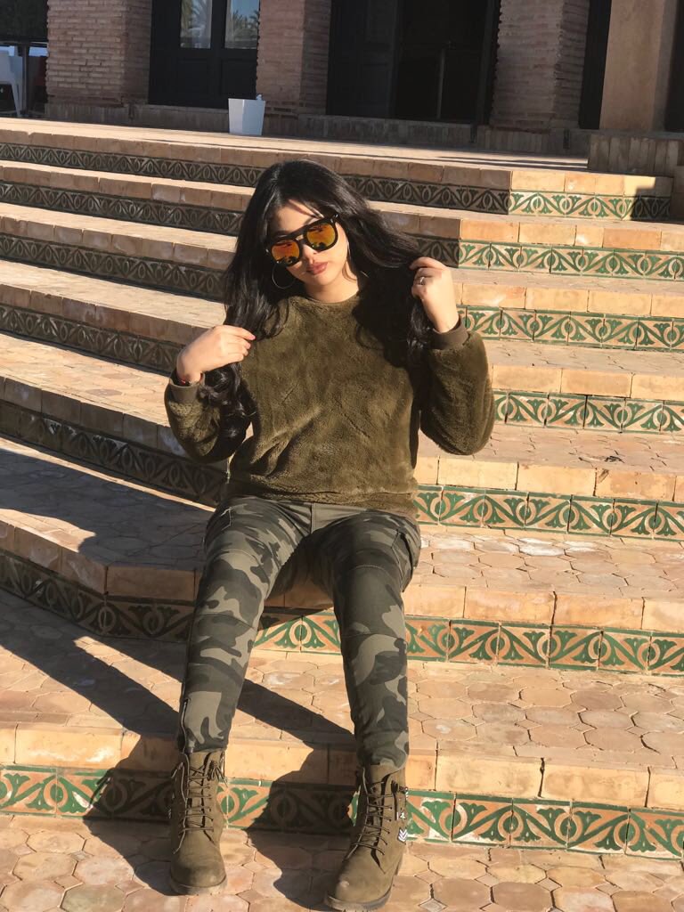 IbtissamTiskat's tweet photo. Moment on #set 
قريبا في رمضان ✅ 
#إبتسام_تسكت 
#ibtissamtiskat https://t.co/iP8GfSo739