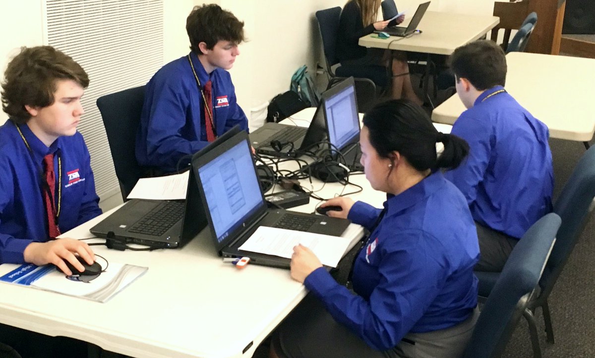 Gavin, Austin and Tyler take on 3D Engineering while Dahlia works on CAD Architecture. #Olathewest #TSA 💻🖱
