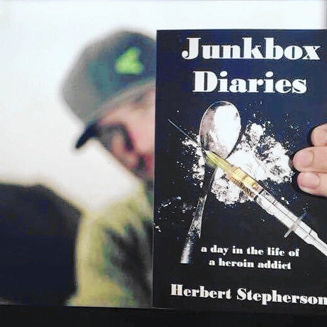 SlicerSupport's tweet image. Slicers-I saw #HerbStepherson (last year’s pre-prom speaker). He says “Hi!” to all. If you have a loved one in need of intervention services, contact Herb. If you need a good read during break—check out #JunkboxDiaries.