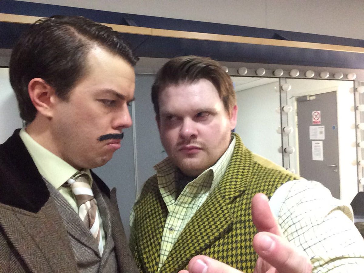 TheDaveMonster's tweet photo. The male contingent of Team Thunderstudy had a BLAST this afternoon @playgoeswrong @brumhippodrome Didn’t think this would necessarily EVER happen... Thank you to all of the cast and crew for being ridiculously amazing as always! #thunderstudies #bringingthethunder #lotsofselfies https://t.co/0OBazQdfaR