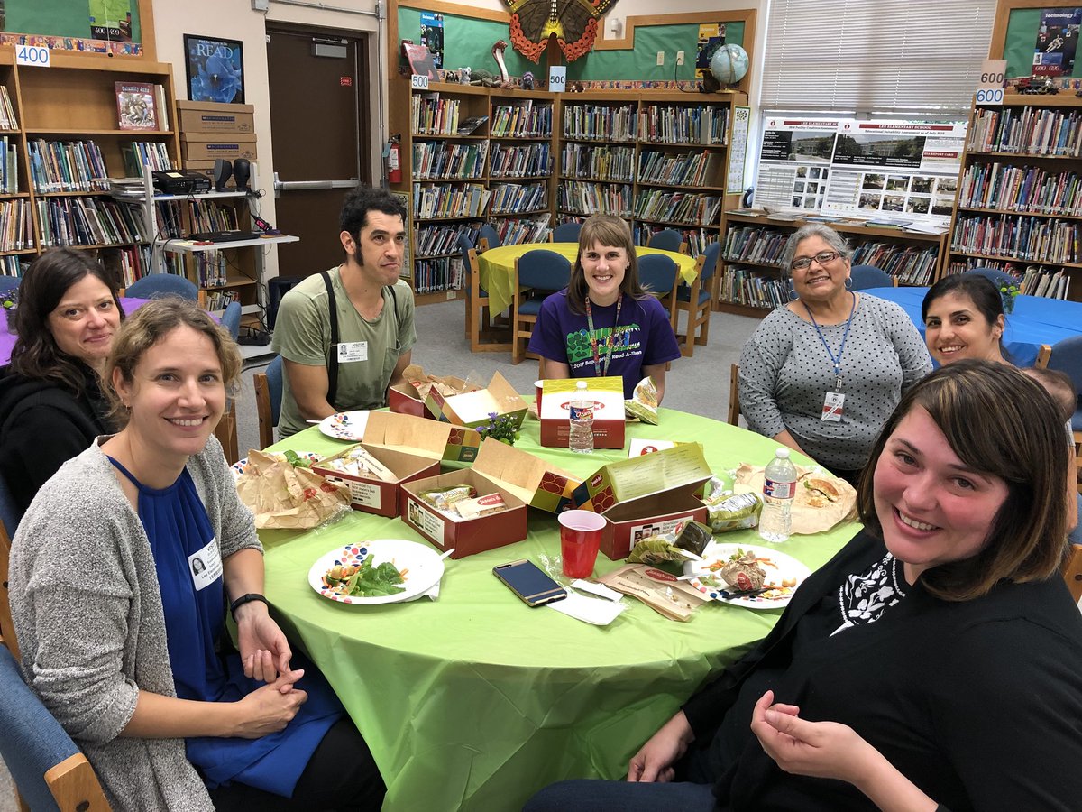 Leahgilbert30's tweet photo. Thank you to our wonderful volunteers! It was great celebrating you today! Lee would not be the special place that it is without you all! @LeeRoadrunners @leelibreadsday https://t.co/FObzbzQPoM