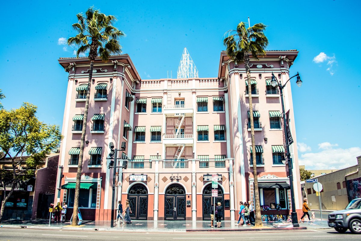 Charlie Chaplin,  Stan Laurel, Clara Bow - what do these names have in common, other than being #Hollywood stars in the early 1900s? They all have lived at the <a href="/Ginosi/">Ginosi Apartels & Hotels</a> Hudson (The Hillview back then) Apartel's building! Book your stay at this #historic building now!

#History