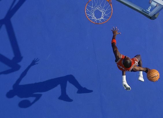 pluggedafrica's tweet photo. Jumpman 23. Michael Jordan for @sidotcom by legendary sports photographer Walter Iooss #throwbackthursday #michaeljordan #jumpman #basketballphotography #stayplugged https://t.co/DXgqjoP7Rw
