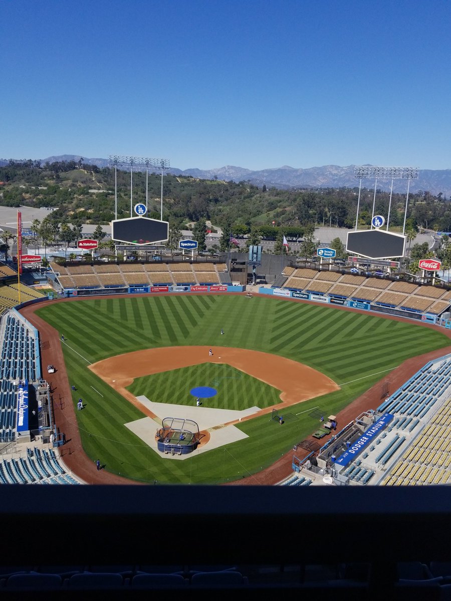 Kdiaz1123's tweet photo. Opening day!!! Let's go Dodgers!!! https://t.co/yuRTBCgx8l