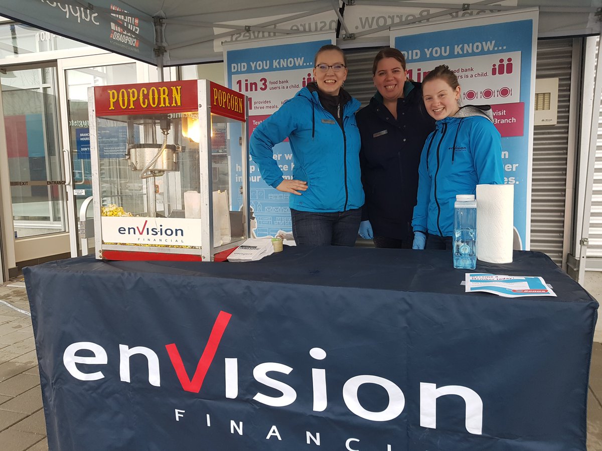 EnvisionFin's tweet image. The numbers are in and we're happy to report that 'Shred it and Forget it' at our Cloverdale Branch was a big success! Over 9,000 lbs of documents shredded by @IronMountain , $2,300 raised for our #FullCupboard Program and 500 lbs of food donated to the @SurreyFoodBank! #ActLocal