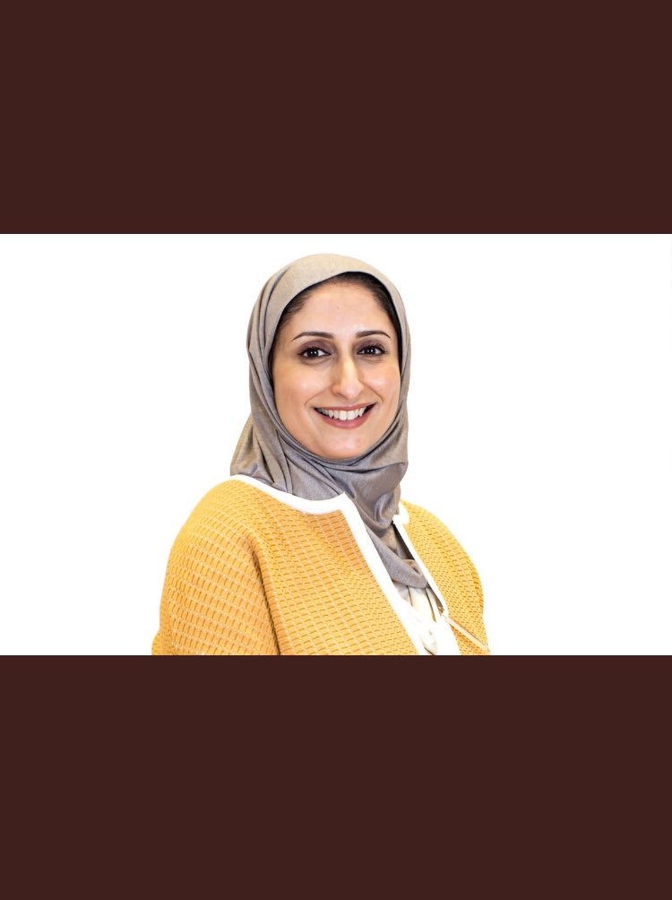 AnjazQ8's tweet photo. #إنجاز_كويتي 🇰🇼
.
.
.
إنجاز كويتي جـديـد لـ المهندسة : مي العيسى تتبوأ منصب نائب للرئيس التنفيذي لشركة الدقم للتكرير والصناعات البتروكيماوية  ( DRPIC)  وبذلك تعد أول أمرأة كويتية تتولى منصبأ تنفيذيأ فى مصفاة عالمية بالخارج ..والدقم شركة مشتركة بين الكويت وسلطنة عمان ..❤️🇰🇼 https://t.co/g79p2B8Aup