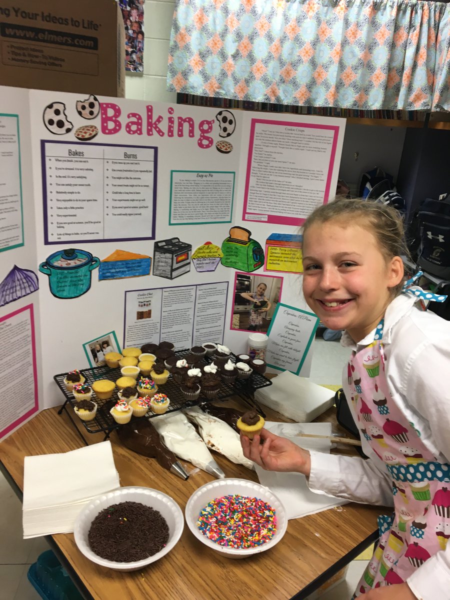 croyehenry's tweet photo. My students continue to AMAZE me! - ALWAYS! They did a magnificent job displaying their hobbies and writing at our annual Hobby Fair! Great things are ALWAYS taking place in Mrs. Henry's class! #oneccps #MCESrocks @ChristanMartin5 @MChristian_ES https://t.co/OOPTPJnfuM