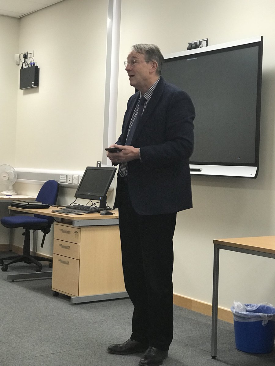 FreshStartLand's tweet photo. Thanks Jon @southormsby for a great speech ending our #lincsagribusinessacademy https://t.co/Et1e1tCtHx