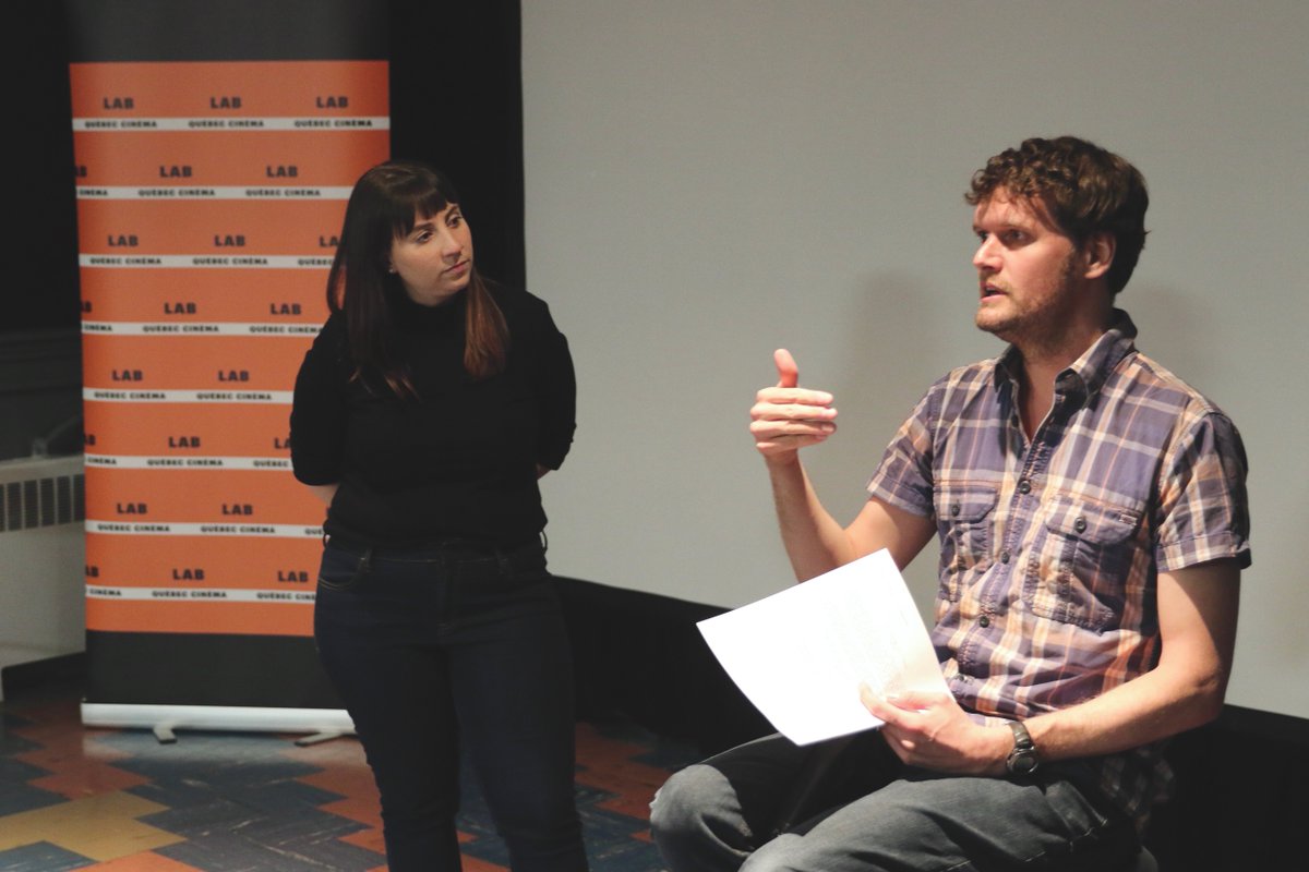 Qc_Cinema's tweet photo. [ #LABQCC ] Super rencontre avec les étudiants du Cégep de Chicoutimi à la @StationVu pour une Leçon de cinéma avec Martin Laroche! 
🎬
#cinémaquébécois #Tadoussac #réalisateur https://t.co/0mjFQTYskX