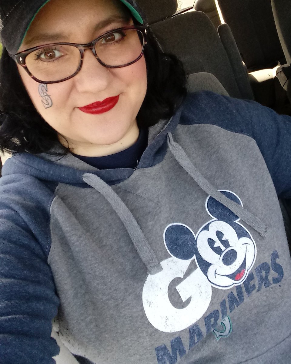 Nerdy4Mariners's tweet photo. @Mariners baseball is BACK! So excited to be at @SafecoField tonight! It's been too long! #GoMariners #TrueToTheBlue https://t.co/rxdiKCacHI