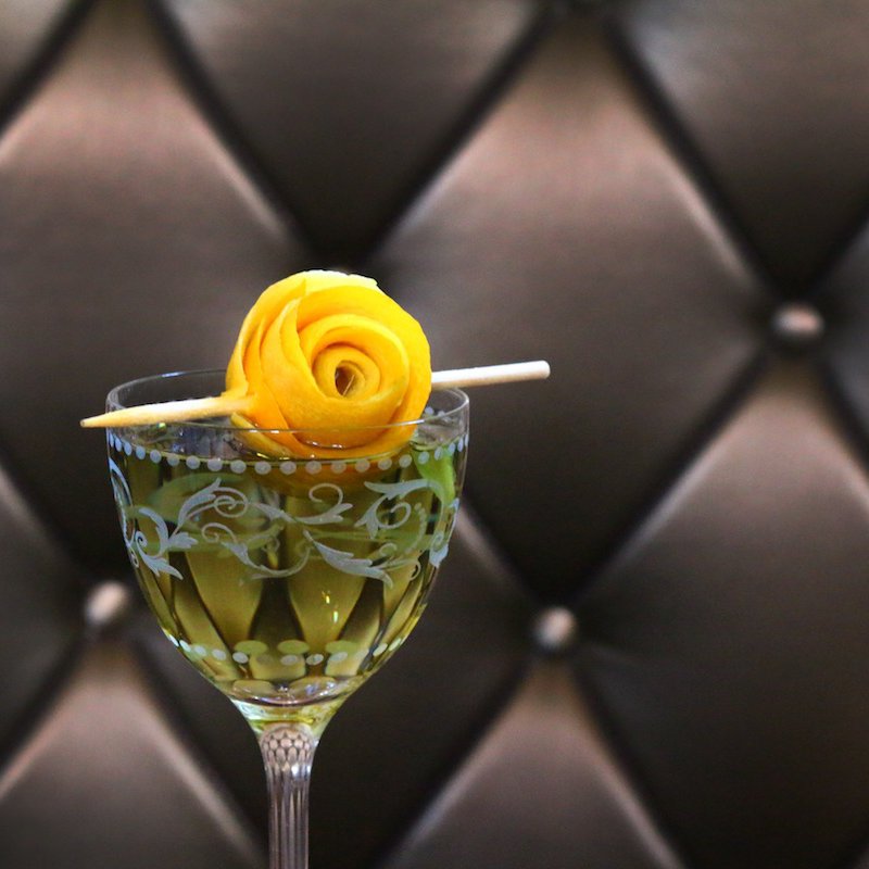 OpenTable_miami's tweet photo. Add magical vibes to any #ThirstyThursday with color-changing cocktails @arbellachicago @DineBLEAU @FireflyDC + more: https://t.co/mJ1xs9gV4s https://t.co/8OQSQV8iph