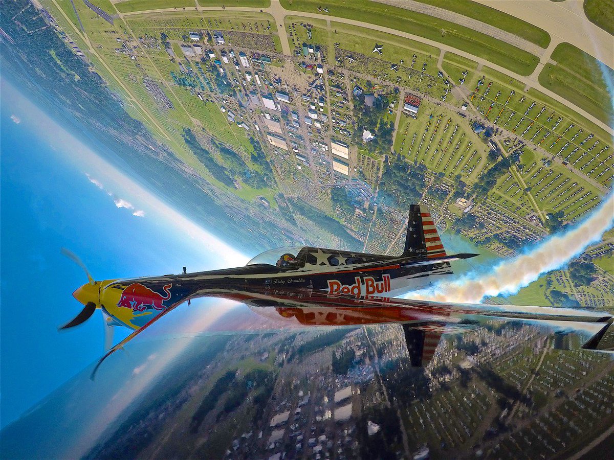 The initial #OSH18 schedule is now posted! The schedule lists a number of AirVenture 2018’s highlights, features and attractions, forums, workshops, special events, and more. Start planning your trip today! bit.ly/1CyQJzX