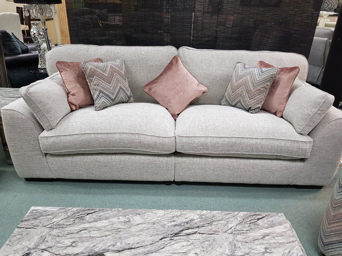 pa_furnishings's tweet photo. Visit us in store now to witness the beauty of this brand new Grey &amp; Pink #Sofa with Missoni style #SnuggleChair &amp; #Cushions. Amazing pink velvet #TubChair to match coming soon! Available in a range of combo's &amp; fabric options. See more #FabricSofas here > https://t.co/lsGVFXbvTz https://t.co/W6Ezs5d0bV