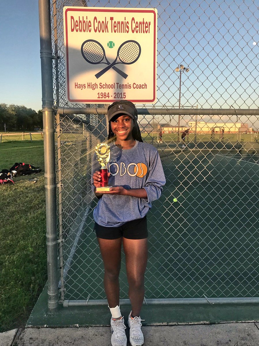 Varsity Debbie Cook Classic:
Diego De La Fuente/Alex Rivera: Mixed Doubles Champions!
Raven Hamilton: Girls Singles Runner Up! 
Kenji Nakachi/Ana Heysquierdo: Consolation Mixed Doubles Champs!