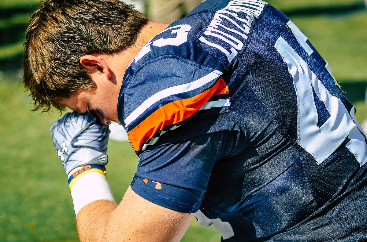 lutzie43's tweet photo. HUMBLE leaders are able to shine because they give credit where credit is due and value collaboration which fuels teambuilding and a healthy environment.  #43Lessons https://t.co/IhbxwfJLp3
