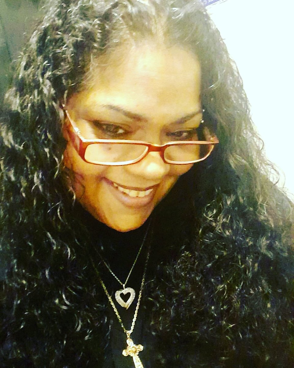 AnaOtano1's tweet photo. #naturalcurls https://t.co/btz7LeRo3n