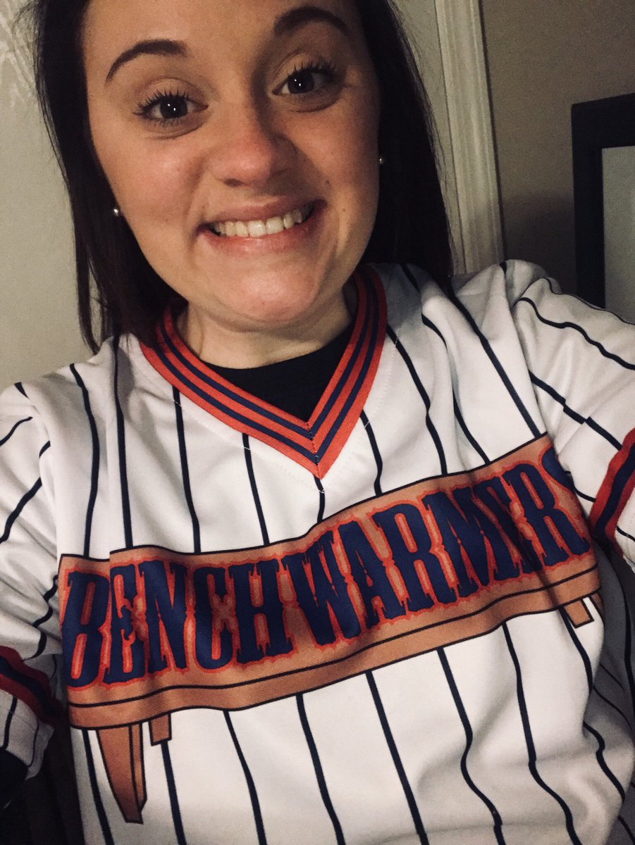 lexiejo34's tweet photo. Celebrating opening day by wearing the jersey of one of my favorite players ever! #Ritchie #benchwarmers #ilikesalad #itippedit #davidspade https://t.co/d6Yh6J2Z0U