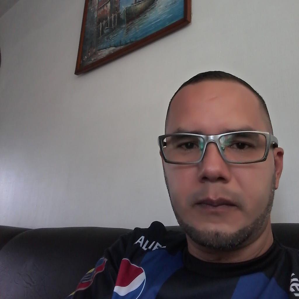 phector2011's tweet image. Feliz jueves Santo.