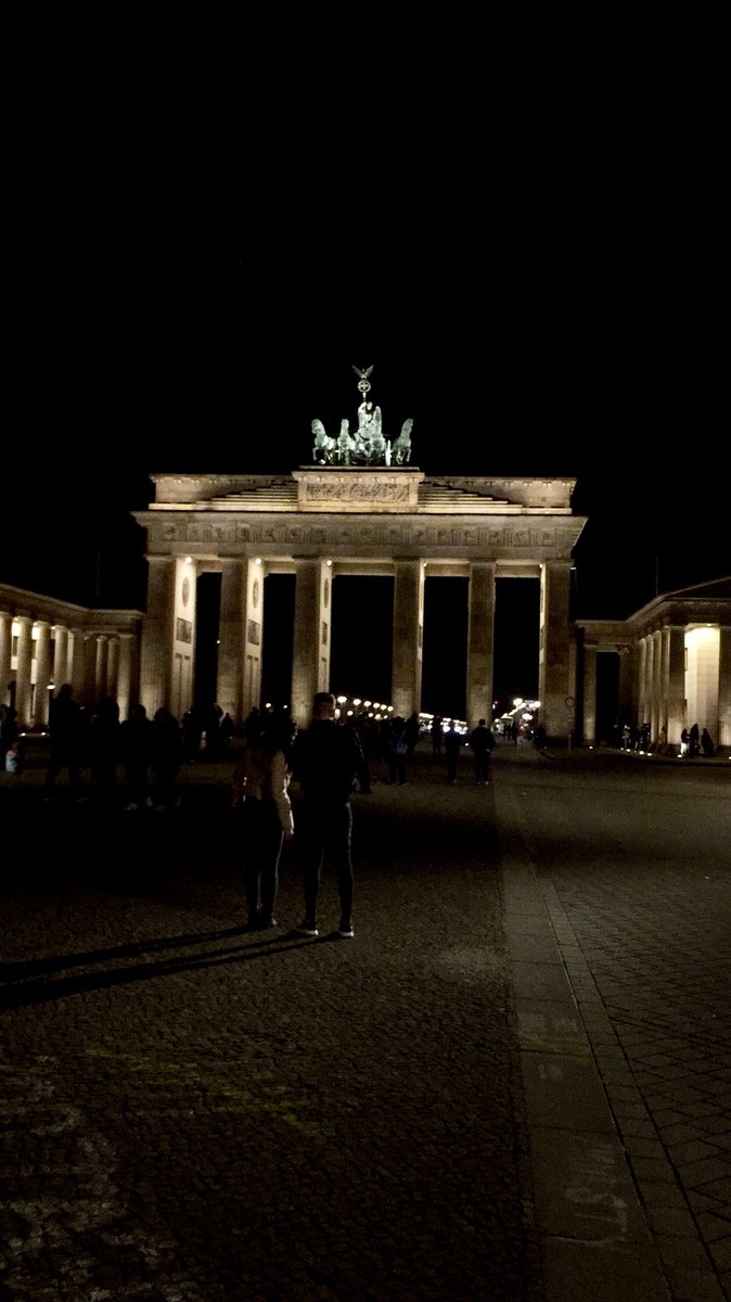 ana_notes's tweet photo. Hallo Berlin! :)
#nomad #experimentQ #research #learning #education https://t.co/xQ0zP4sM5U