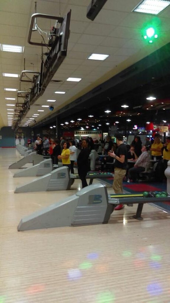 Bowl for Kids Sake in support of <a href="/BBBSBarrie/">BBBS Barrie</a> at <a href="/bowleramabarrie/">Bowlerama Barrie</a> Let the bowling &amp; fun begin! #supportkids 🎳