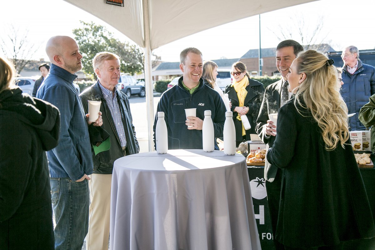 BroadStreetNews's tweet photo. #tbt to our @MidtownRow groundbreaking with @EarthFare earlier this month! It's been a busy March here at Broad Street! #WilliamsburgVA #MidtownRow https://t.co/gC0zFxbk6y