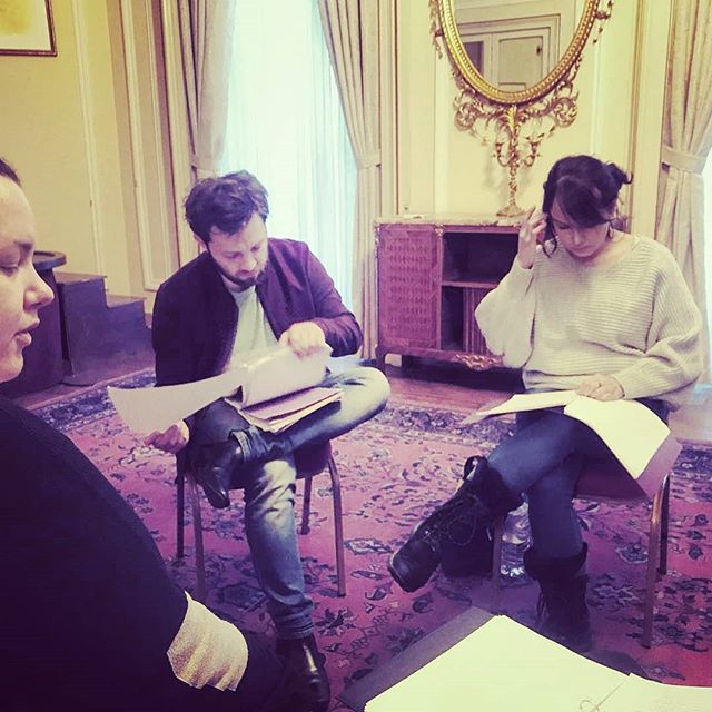 May__Cunningham's tweet photo. 📷@kiboproductions. 
We only rehearse in manor houses dahhhling. 👸🏻👑💍
.
.
.
#actorslife #acting #theatre #londontheatre #autismawareness #motherhood
#thebigthings #mikeheath #rehearsal #rehearsals #rehearsing #acting #drama #play #baronscourt #bar… https://t.co/YHHOK8nyVV https://t.co/rGnKdFef86