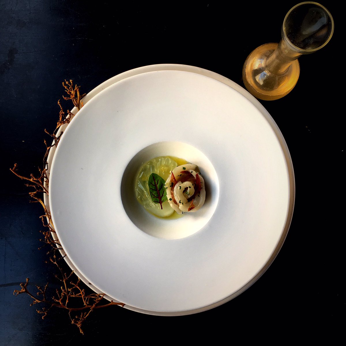 First version of our new scallop crudo with pink muscat grapes and whey gelee #hokkaido #joinus  
by : @kyledylann