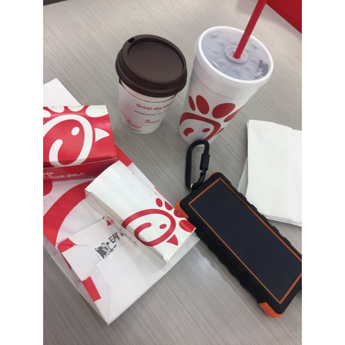 BrittneyGlaze's tweet image. No matter where I am my ToughTested ToughTested @ToughTested products never fail me! I’m constantly living the airport life. Recharging myself and my electronics at chick fil a with my Bigfoot solar charger! 

#Madetogotowork #ToughTested #Chickfila #onthego #solarpower