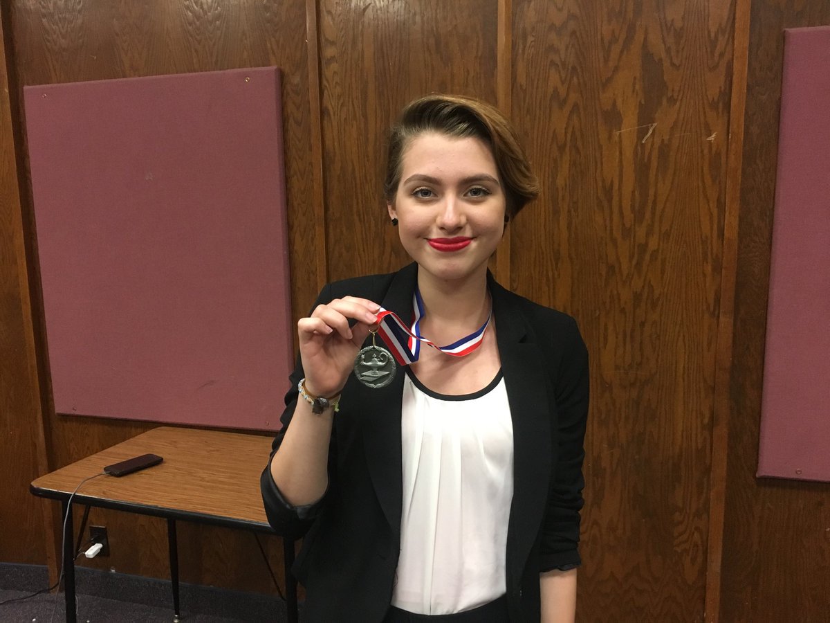 conroedb8's tweet photo. Andrea Muñoz advances to regionals with a second place win in Prose. https://t.co/Z1fz2hnQgd