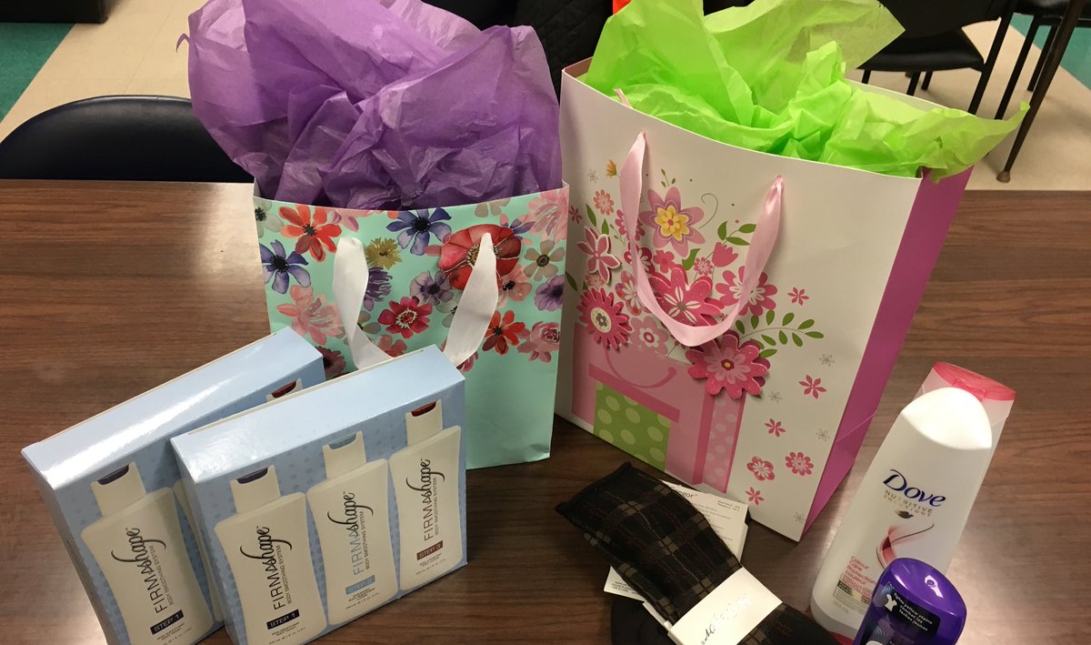 Mrs_A_Isaac's tweet image. Thank you to all staff @StAlfred_dpcdsb that have contributed to the #CompassionKit project for #DPEU @OECTAProv #StatusofWomen committee! Please continue to drop off donations until April 17th.