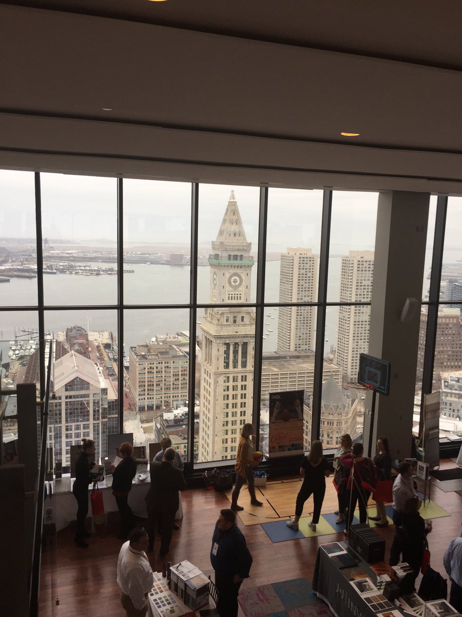 GienappDesign's tweet image. At a spectacular event hosted by Capital Carpet.