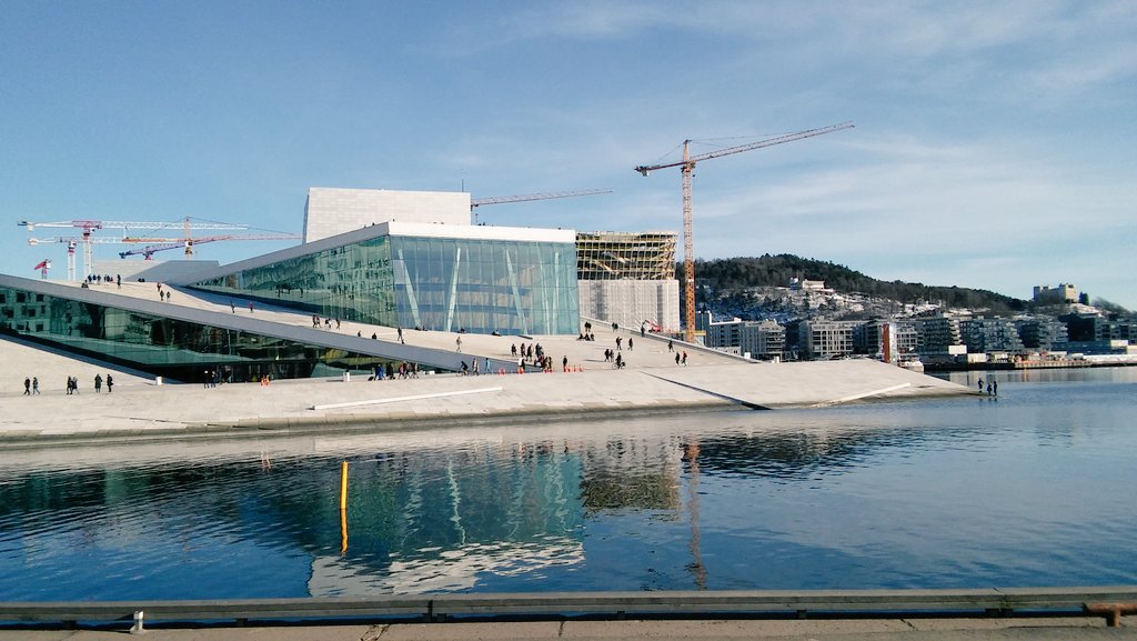 stylegurrl's tweet photo. Checking out the Oslo Opera House on this chilly Spring day. #DenNorskeOpera #Oslo https://t.co/PhIpWGS9sW