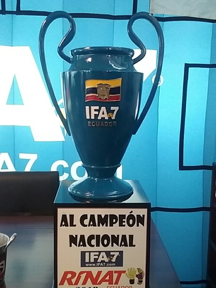 gsportsecu's tweet photo. La copa para el campeón nacional del Torneo Nacional IFA7. #IFA7JuntoaGSports https://t.co/OYnOe4WXjS