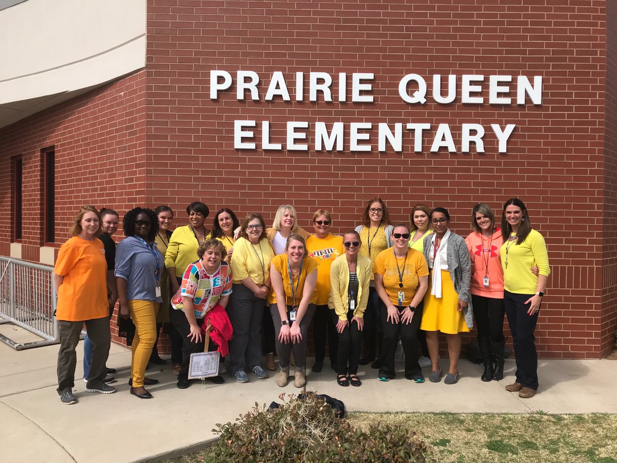 PrairieQueenES's tweet photo. We wore yellow because we are optimistic that our legislators will make the right decisions to properly fund education. @OKCPS https://t.co/wbR3GMQn9m