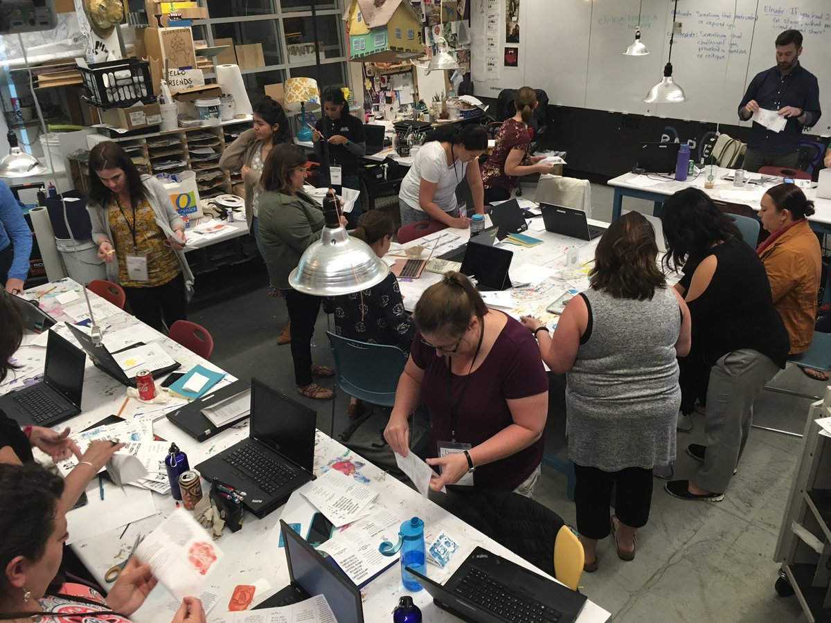 Mr_Ayyy's tweet photo. @Chikle79 getting folks to create magic for exhibition!!! What the font?!?
#DeeperLearning #ShareYourLearning
#SupportAfterSchool https://t.co/nCurivzmAq