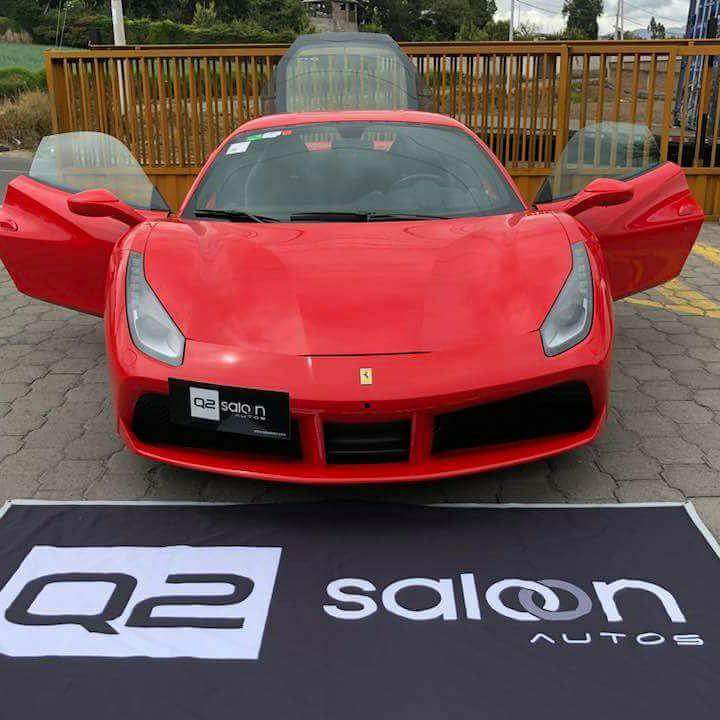 FullDipEc's tweet photo. Los amigos de #Q2SaloonAutos lo hicieron posible y nos develan este hermoso #FerrariEC #488GTB #Rosso #PrimeroEnEcuador https://t.co/UPCGr0kV57