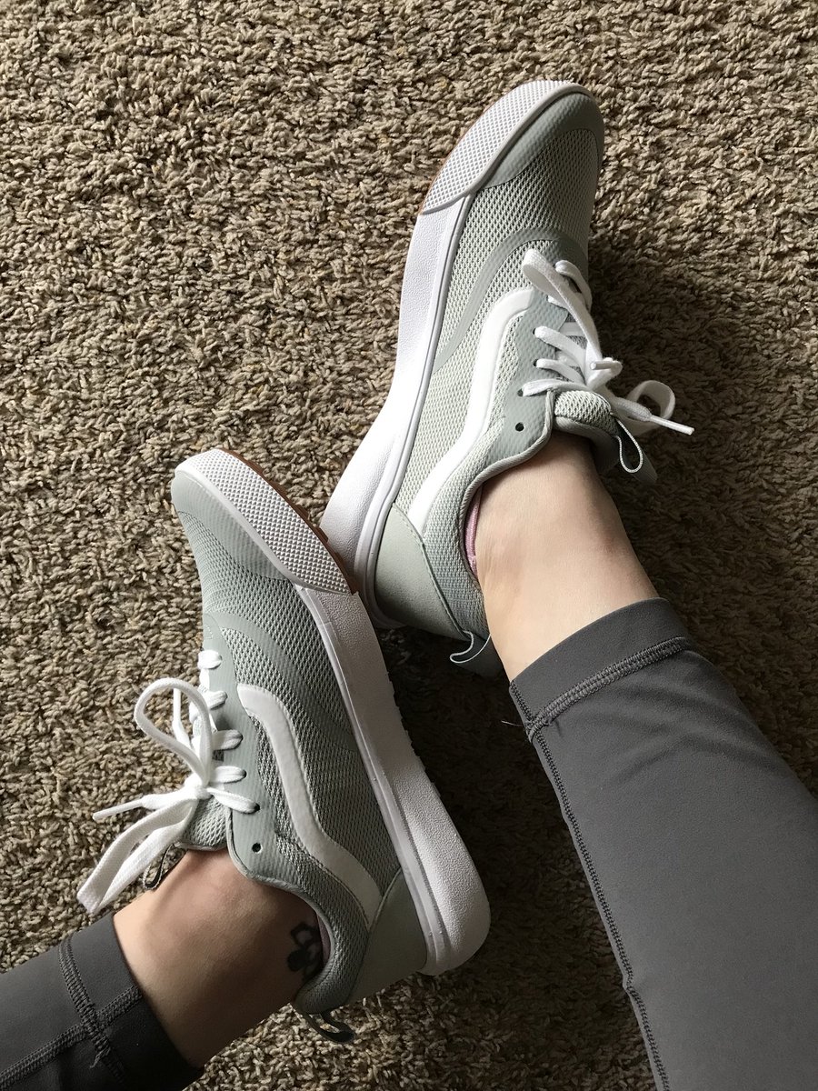 vans ultrarange color block