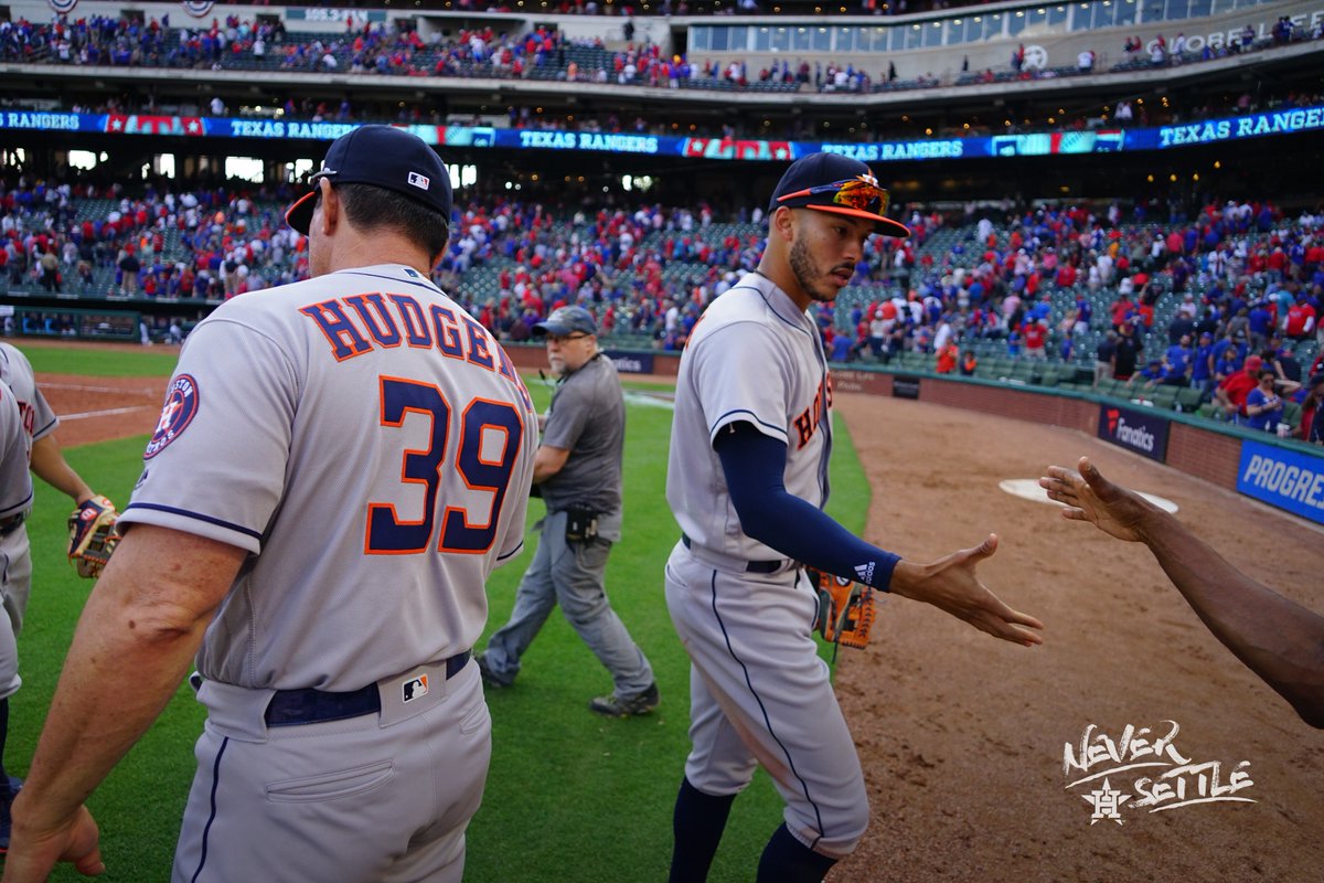 astros's tweet photo. W. 1-0.

#NeverSettle https://t.co/RncibFnNAw