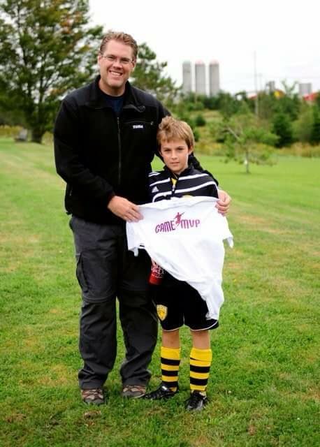 WKnapman's tweet photo. Not only is #Jknaps a MVP at Rocket League but he was quite the soccer player too. This was taken a few years ago. https://t.co/Z9ERlFtVnU
