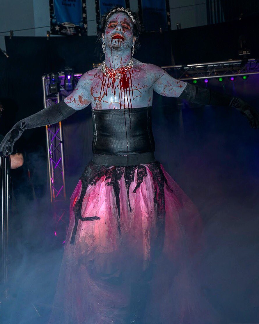 GetTheImage's tweet photo. #TheZombiePrincess #JimmyJacobs #2Sweet #CZW #WWE #indywrestling #Wrestling #ProWrestling #TNA #ImapctWrestling https://t.co/rqy6OpkEKU