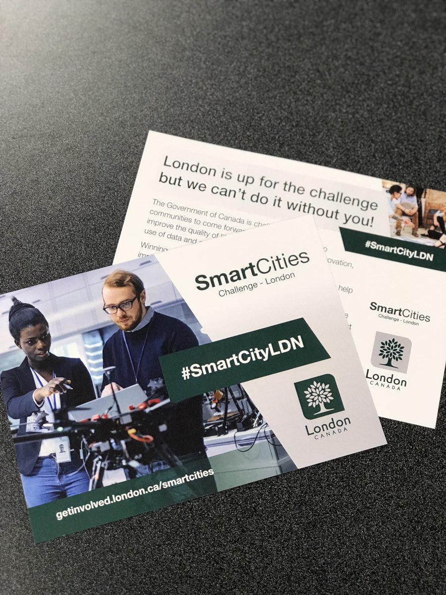CityofLdnOnt's tweet image. .@titusferguson is here at the #SmartCityLDN open house sharing some great examples of smart city initiatives in Canada. Do you have any big ideas for #ldnont? 💡Tell us 👉getinvolved.london.ca/smartcities